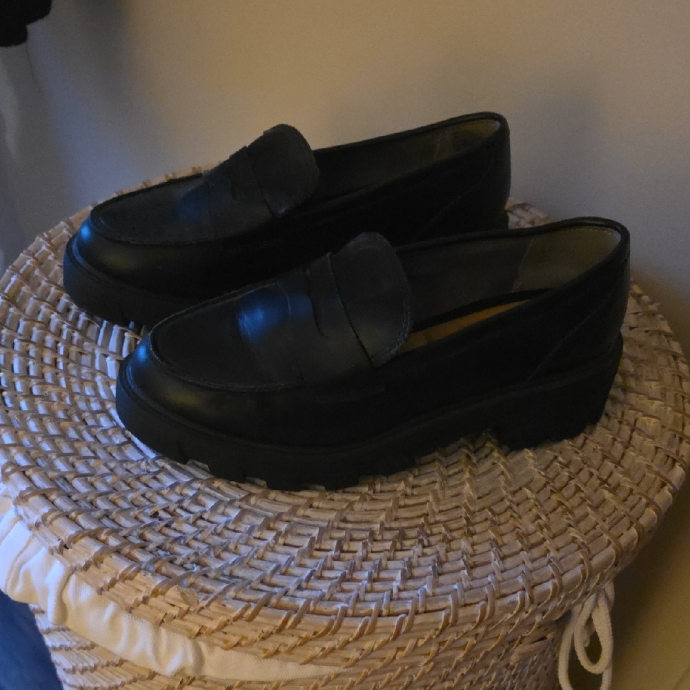 Crown Vintage Black Loafers with Chunky Sole